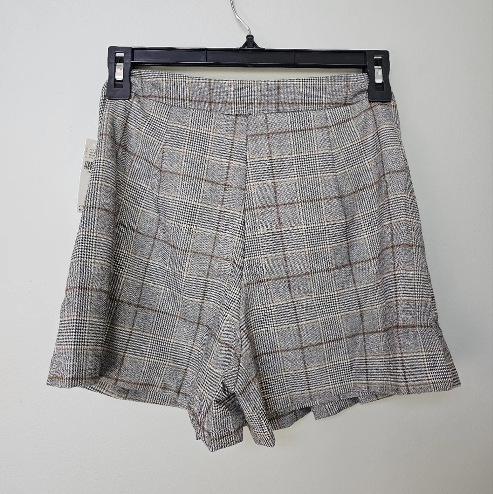 Dizzy Lizzy x Anthropologie Pleated Wrap Mini Skort, Gray Motif, XS